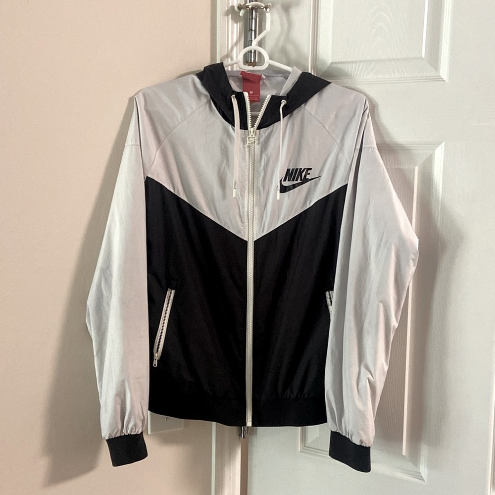 Kids Large - Adult Small- Black and White - Nike Windrunner